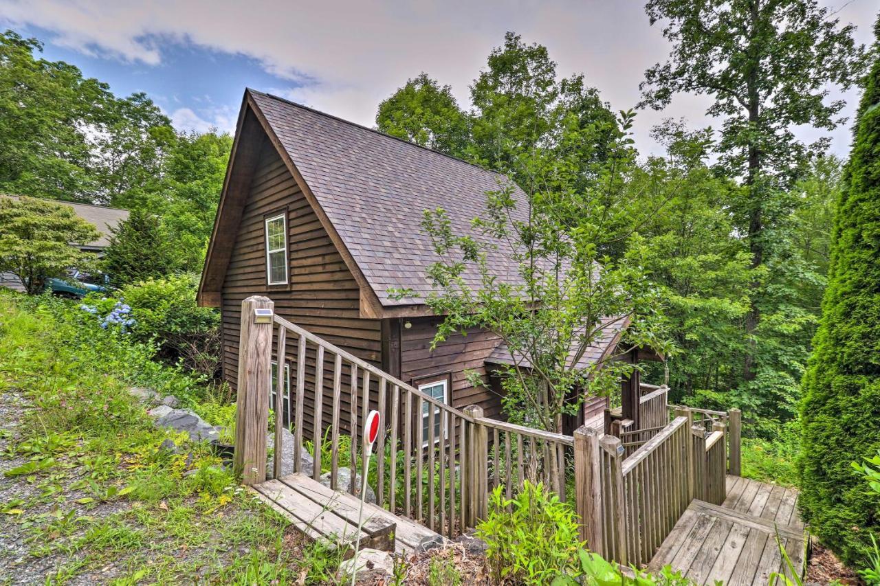 Cozy Boone Cabin With Deck Close To Downtown! Exterior foto